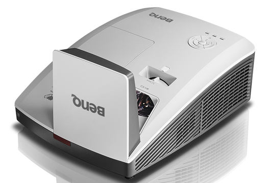 Videoprojector Benq MX852UST+ - Ucd* / XGA / 3000lm / Dlp 3D Ready